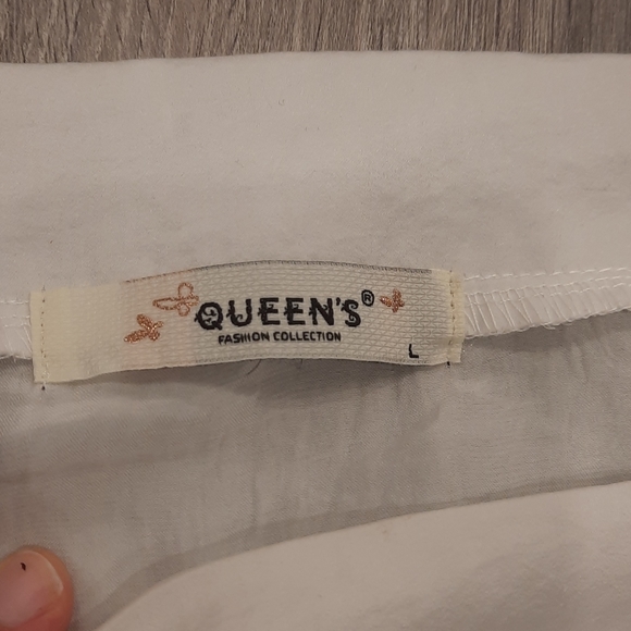 White off the shoulder blouse - Picture 2 of 5